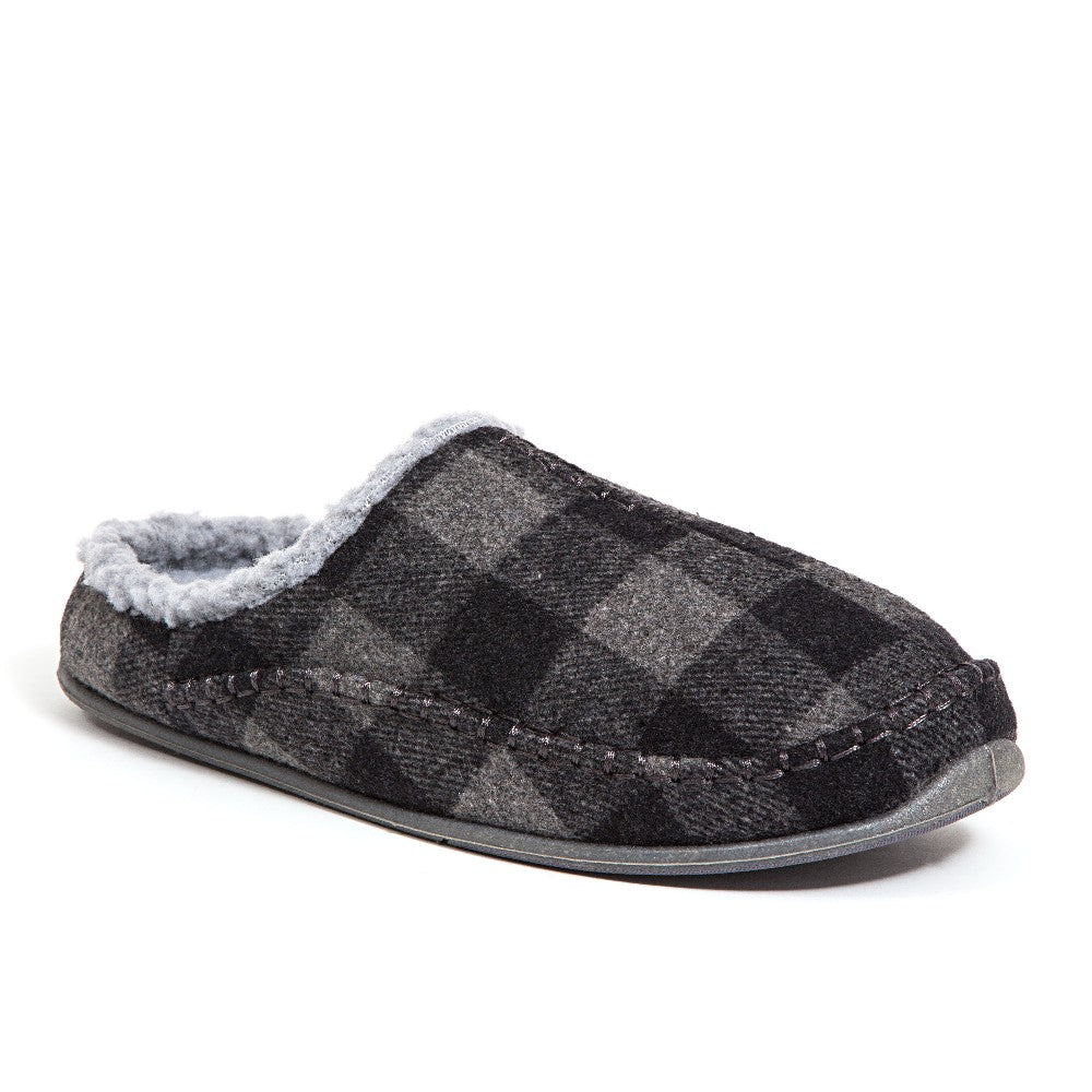 Deer Stags Nordic in Grey Black Plaid