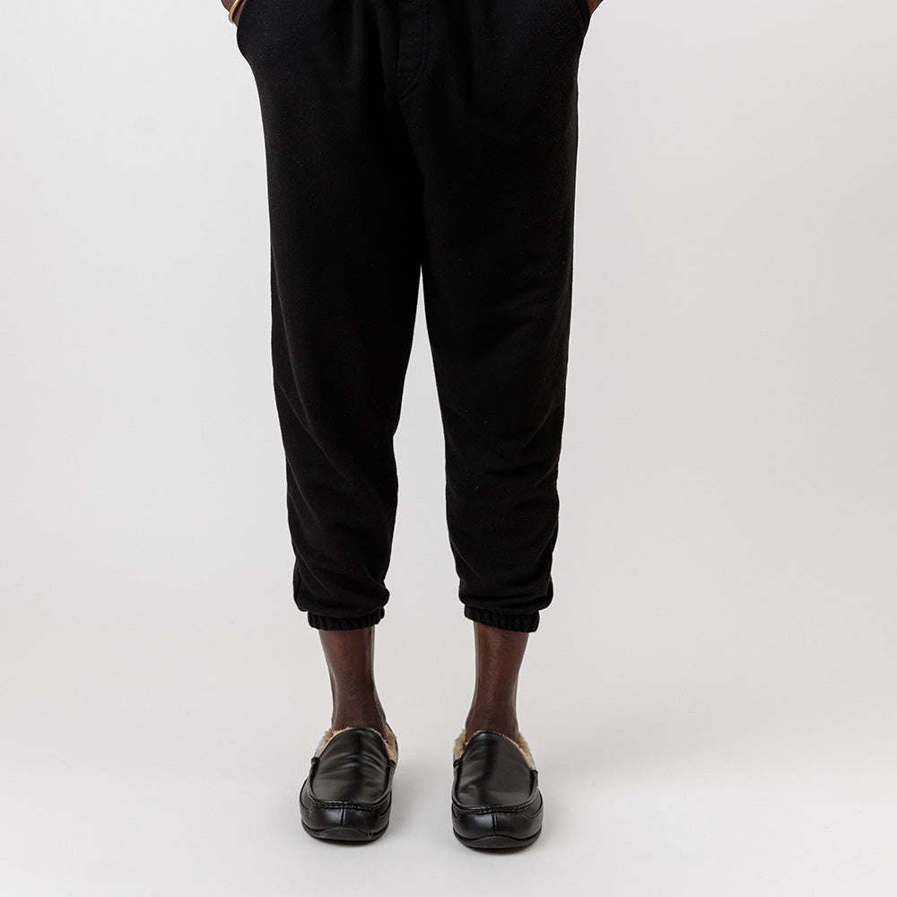 Spun Unisex Slipper in Black Faux Leather