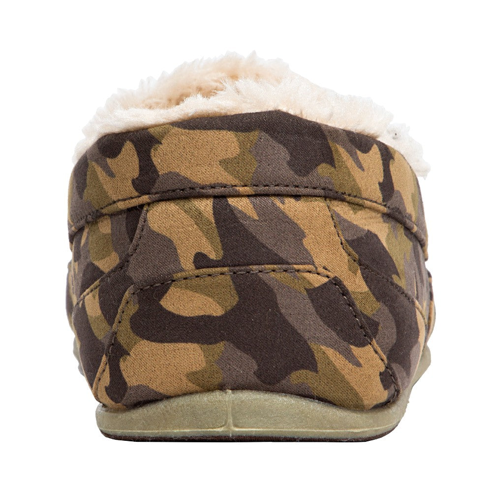 Womens hot sale camo moccasins